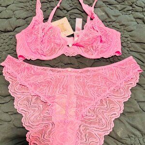 Fenty Pink Lace Lingerie Set - NWT